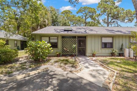 5086 BARRINGTON CIRCLE