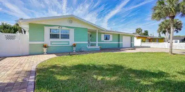 42 OCEAN CREST DRIVE