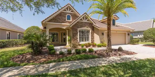 10 JASMINE DRIVE
