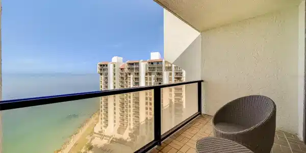 450 S GULFVIEW BOULEVARD