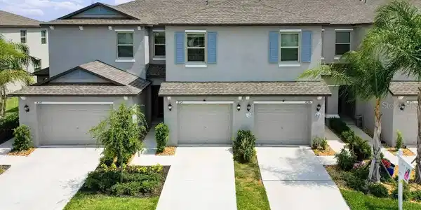 836 ROYAL EMPRESS DRIVE