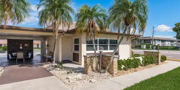 5153 TURQUOISE LANE
