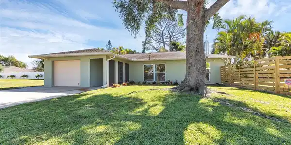 4725 NEPTUNE ROAD