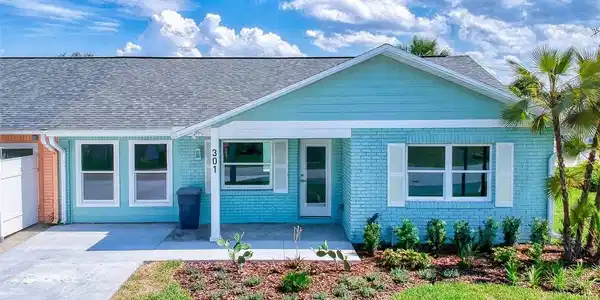301 DUE EAST STREET