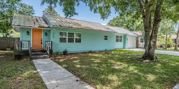 306 PARK BOULEVARD
