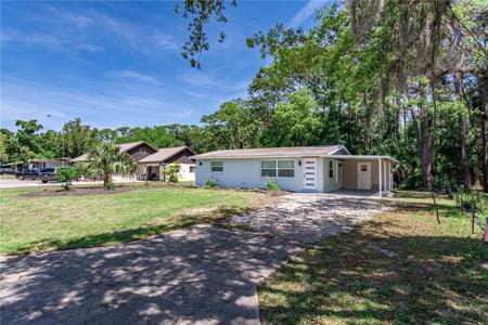 246 POINCIANA AVENUE