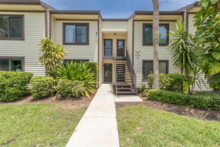 432 MOORINGS COVE DR.