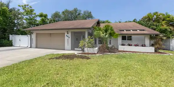 640 DEVON ROAD