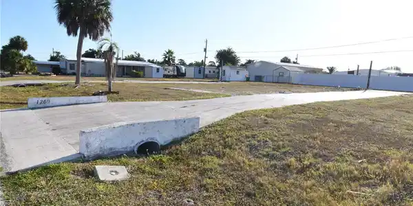 1269 IBIS DRIVE