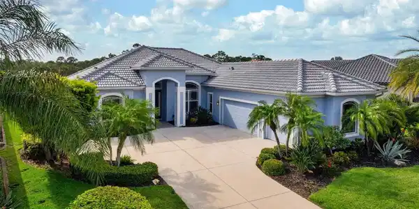 1172 TUSCANY BOULEVARD