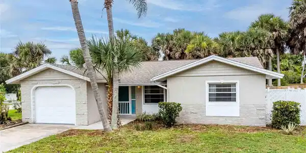 4658 SAXON DRIVE
