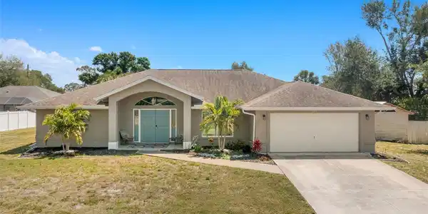 251 S QUINCY ROAD