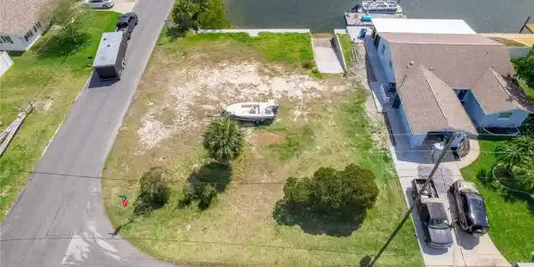 6TH ISLE DRIVE