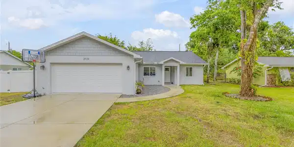 2721 NEEDLE PALM DRIVE