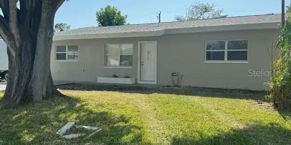 2433 CHAPMAN BOULEVARD
