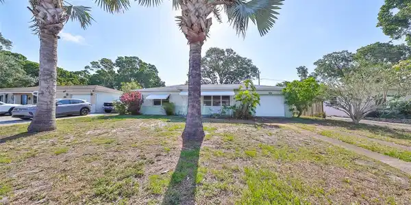 4989 99TH STREET N