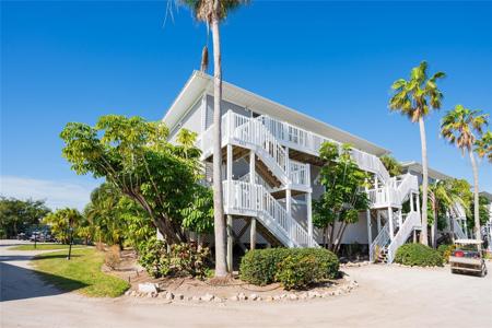 7221 RUM BAY DRIVE