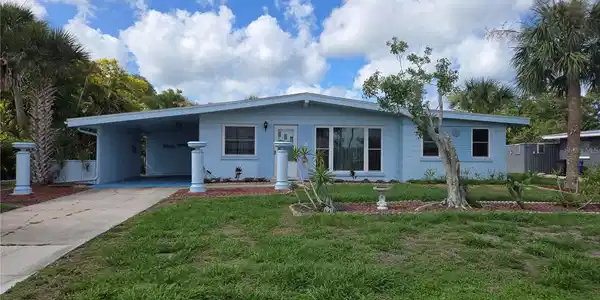 228 REDWOOD ROAD