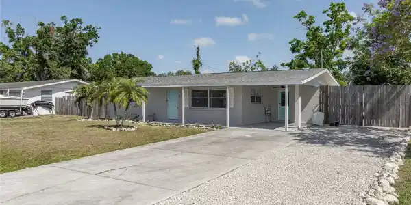 445 GLEN OAK ROAD
