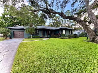 317 32ND STREET W