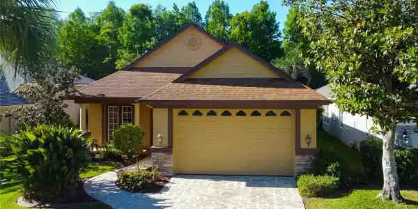 9611 GREENPOINTE DRIVE