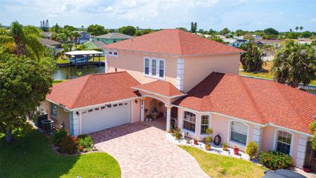 1490 BELLA CASA CT.