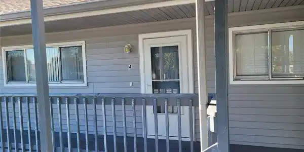 251 FENWICK DRIVE