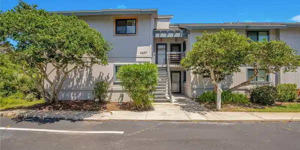 4407 SEA MIST COURT