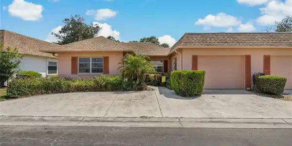9024 GOLDEN HORSESHOE DRIVE