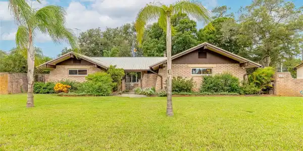 1716 ROYAL PALM DRIVE