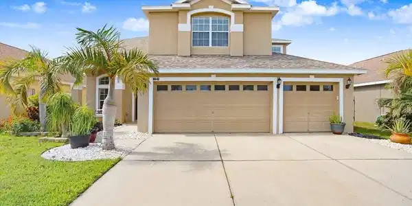 1841 MIRA LAGO CIR