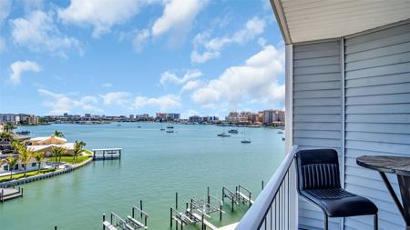 610 ISLAND WAY