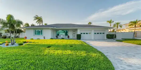 227 HOWARD DRIVE