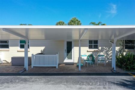 5830 MIDNIGHT PASS ROAD