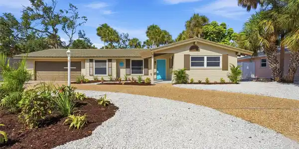 782 BIRDSONG LANE