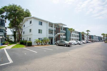 1802 RESTFUL DRIVE
