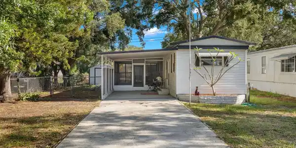 1810 SCOTTIES PLACE