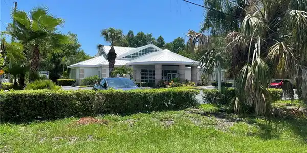 501 DRUID ROAD E