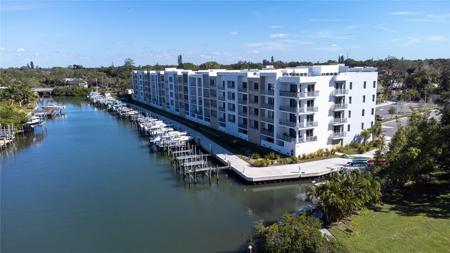 1709 N TAMIAMI TRAIL