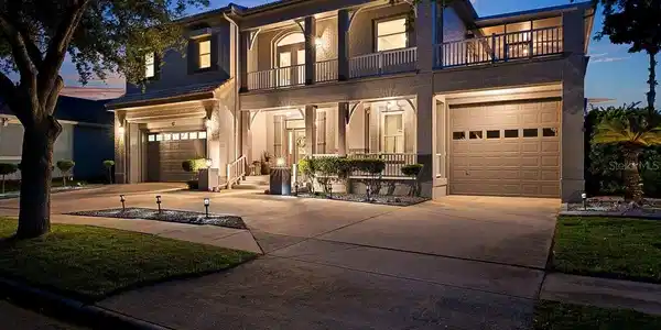 92 LAGARE STREET