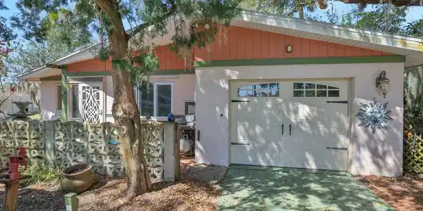 410 ACACIA CIRCLE
