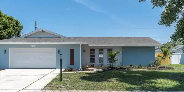 13993 SUNSET DRIVE