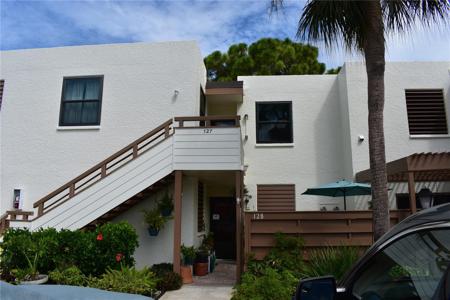127 TIDEWATER DRIVE