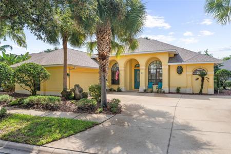 27 SOUTHLAKE DRIVE