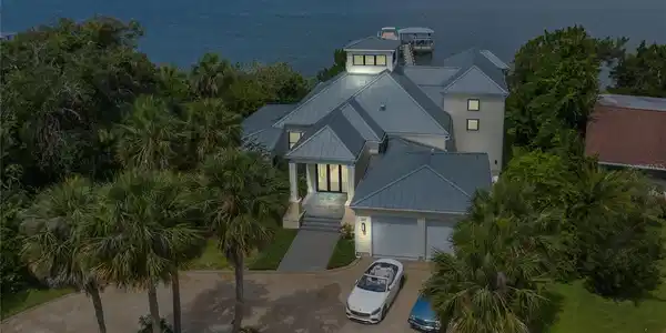 200 JOHN ANDERSON DRIVE