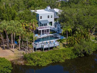 2385 FIESTA DRIVE