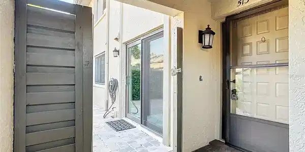 3161 LANDMARK DRIVE