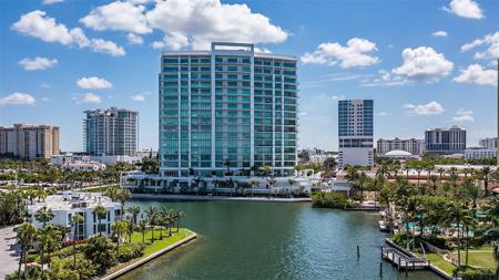 401 QUAY COMMONS