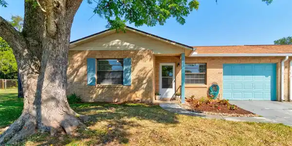 419 SEA HAWK COURT