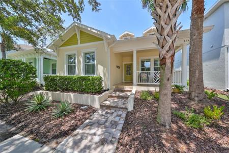 425 WINTERSIDE DRIVE